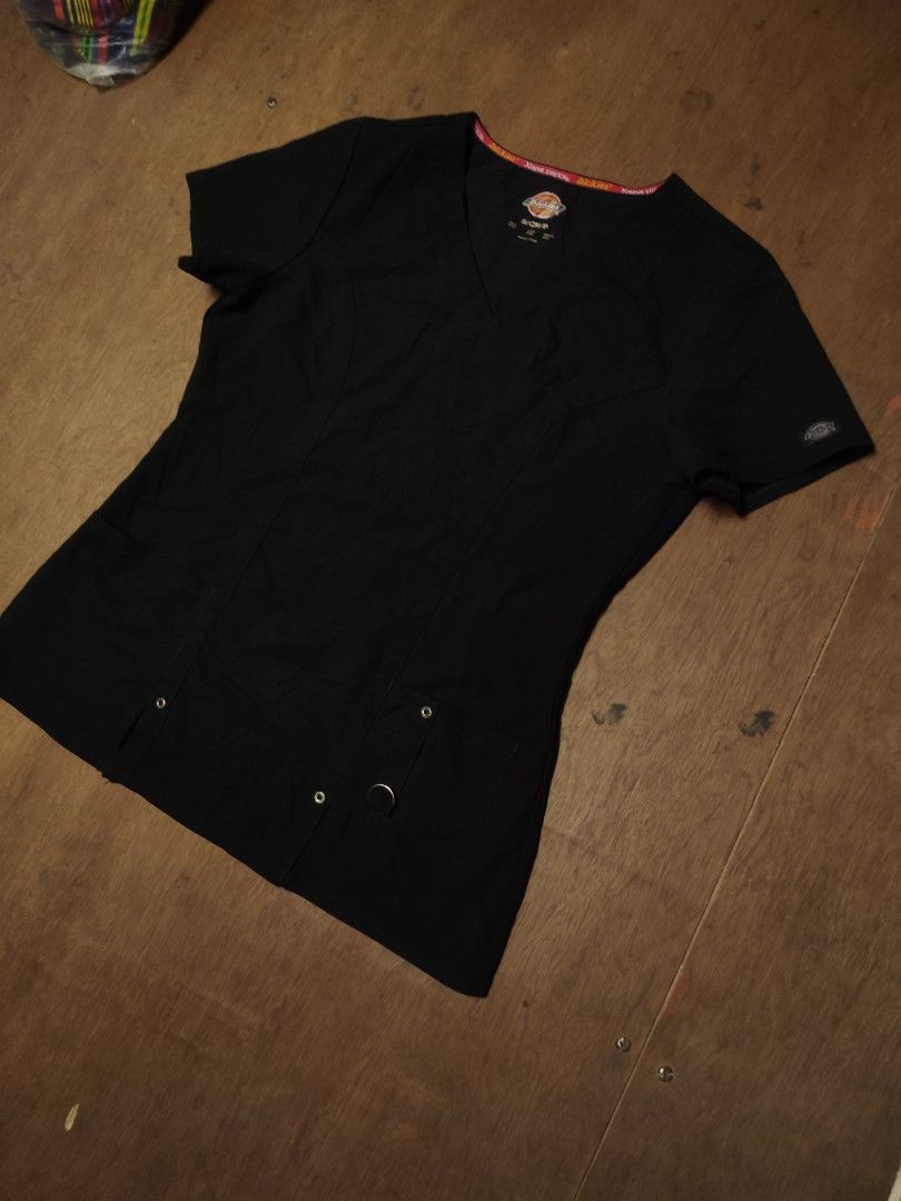 Scrub uniform dickies (Category: Activewear) located in Santa Cruz. Submitted by mark_grimaldo (Listing ID 1462913393, Image 3). Description: DICKIES xtreme stretch ✅Size: S ( 18 x 26 ) ✅P 300+sf ✅Excelllent condition Laguna Area DM📩📩📩.