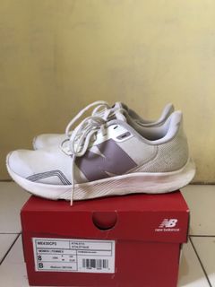 (Kategori: ) berada di . Dikirim oleh elsaroom (ID iklan 1463092754, Gambar 1). Deskripsi: .