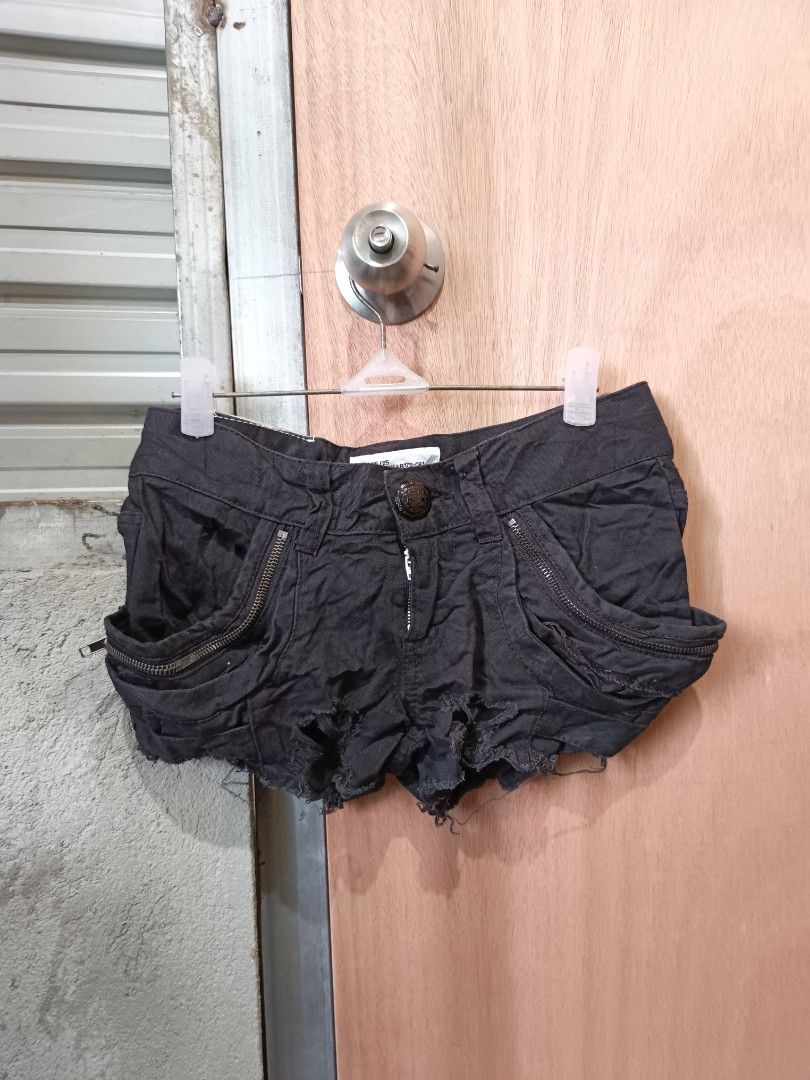 Seven Loveless Black goth shorts (Category: Shorts) located in Davao. Submitted by mln-boutique (Listing ID 1463117843, Image 1). Description: Size - 27-28 length - 8 good condition SAMPLE / ARCHIVE.