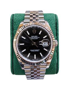 (Category: ) located in . Submitted by sg-watch-hub (Listing ID 1462944204, Image 1). Description: .