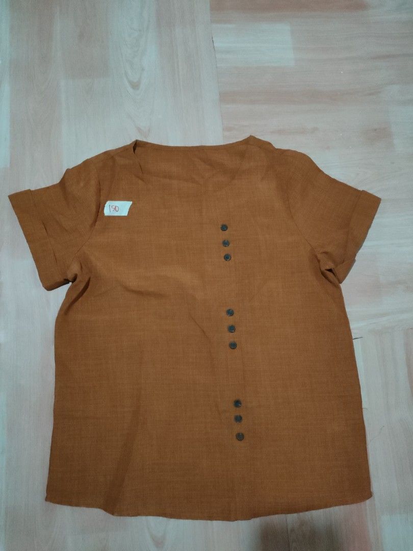 Shein blouse (Category: Activewear) located in Taguig. Submitted by fundraising_for_althon (Listing ID 1462886807, Image 1). Description: used once only.
