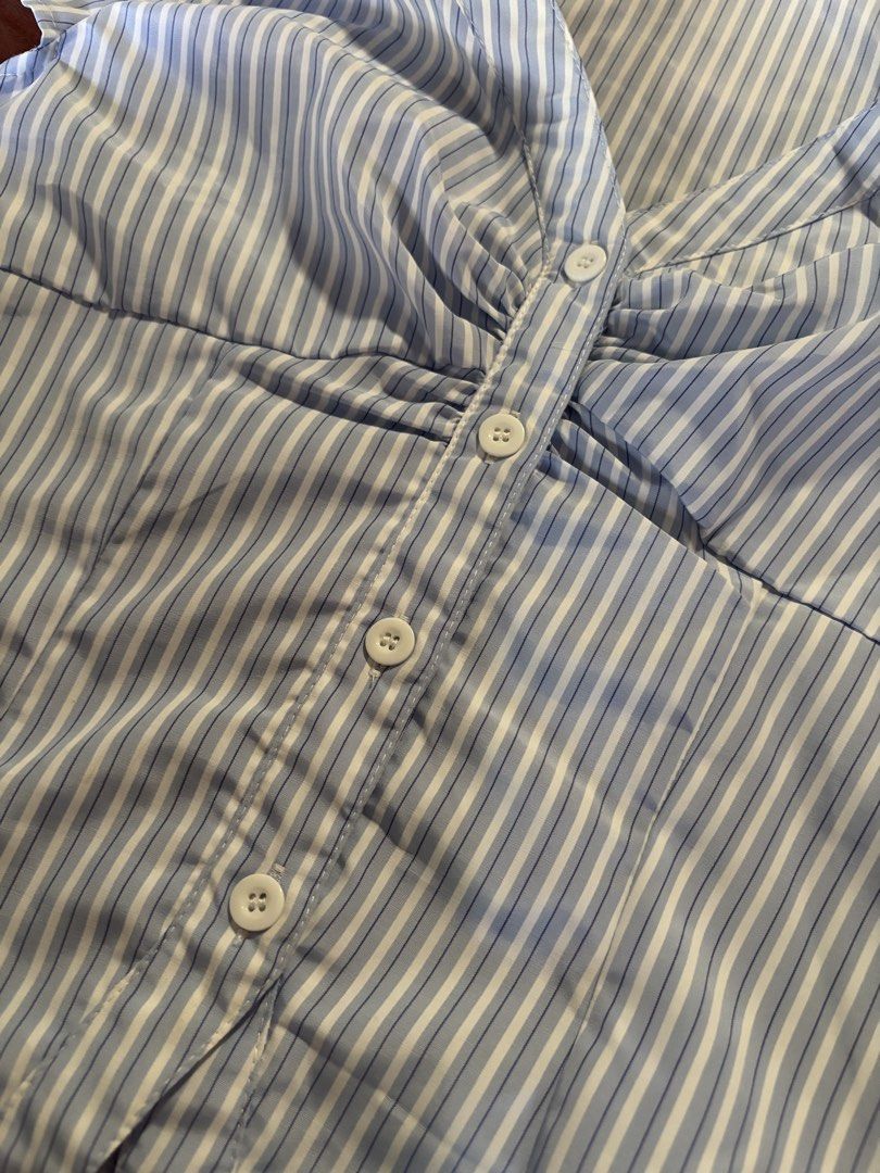 Shein blue stripes polo shirt (Category: Blouses) located in Laoag. Submitted by ns.lrnt (Listing ID 1462939158, Image 3). Description: -used once only -mop: gcash, gotyme or maya -can ship thru JNT or LBC .