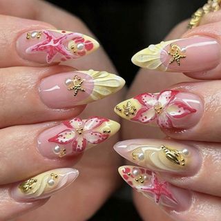 (Category: ) located in . Submitted by pinkjollyclub (Listing ID 1463071525, Image 1). Description: .