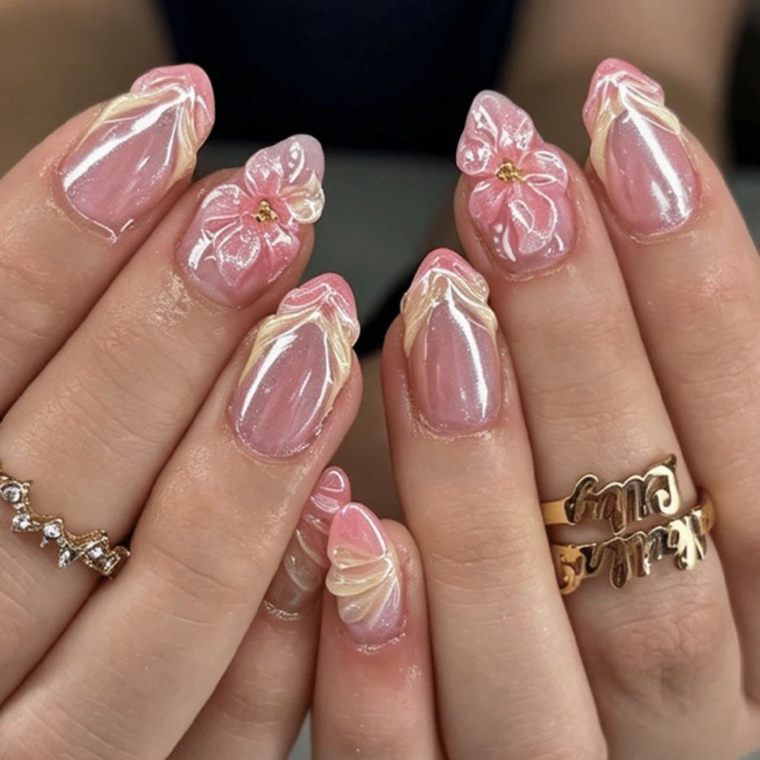 Shein Press-On Nails (Category: Hands & Nails) located in Paranaque City. Submitted by pinkjollyclub (Listing ID 1463071525, Image 3). Description: .