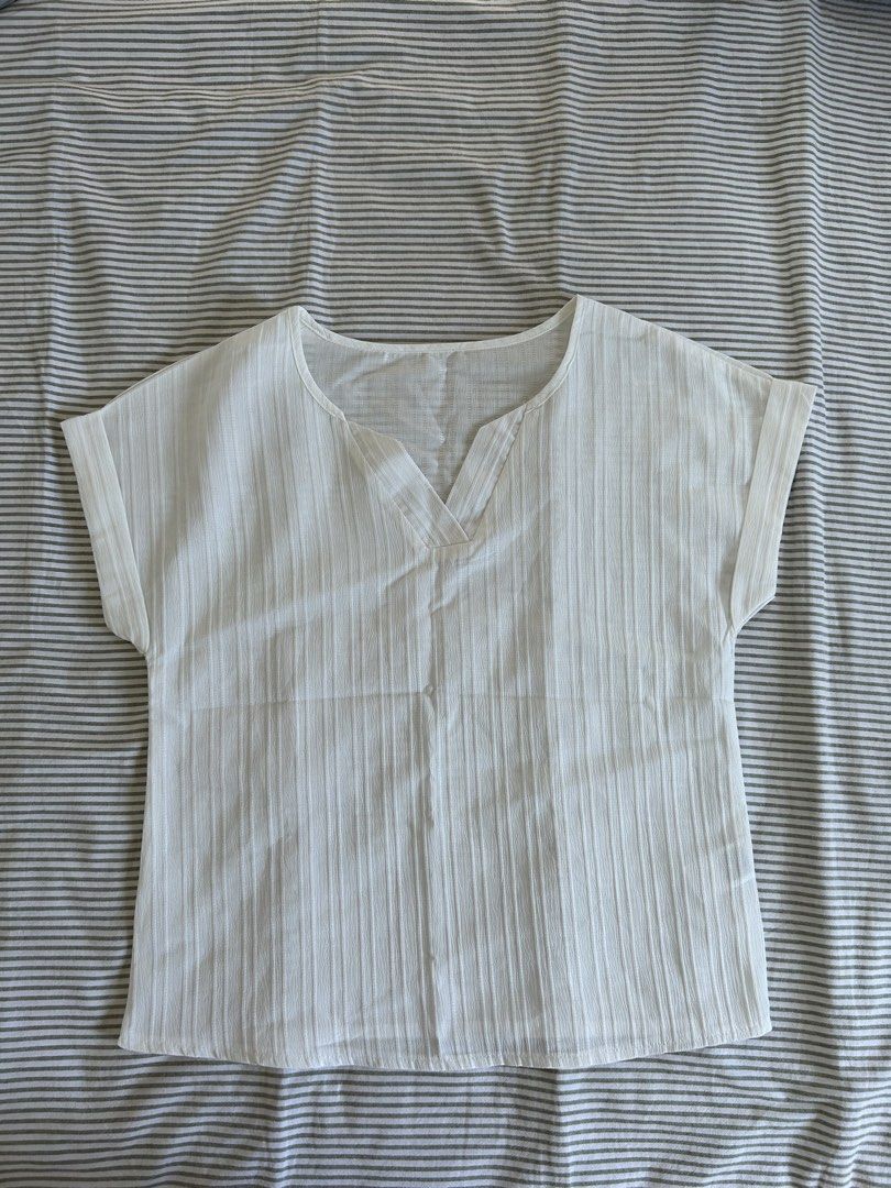 shein tops for work (Category: Blouses) located in Manila. Submitted by ennxxx (Listing ID 1462975637, Image 3). Description: work top bundle - get all three for P350..
