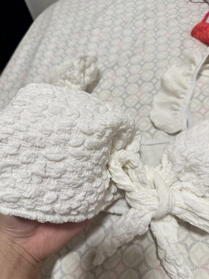 [SHEIN] white textured ribbon bikini top (Category: Bikinis & Swimsuits) located in Cainta. Submitted by m4tchyyy (Listing ID 1463017969, Image 2). Description: 🌀 textured ribbon tie feature 🍀 mop: gcash or bdo 🍀 mod: j&t, ggx, or same day delivery within mm.