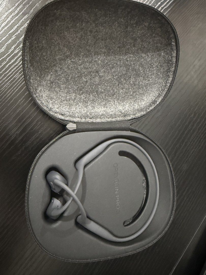 Authentic Shokz OpenRun Pro 2 Bone Conduction Headphones with Case (Category: Headphones & Headsets) located in Cavite. Submitted by yecak (Listing ID 1463011633, Image 3). Description: - Shokz OpenRun Pro 2 bone conduction headphones - Includes charging cable and protective case - Ideal for running and cycling - Bone conduction technology for situational awareness - Lightweight and comfortable design - Ready for your next workout Bought but neve