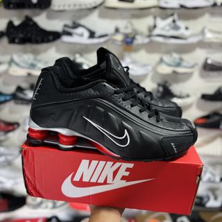 (Category: ) located in . Submitted by sneakerfreakerph (Listing ID 1462932704, Image 1). Description: .