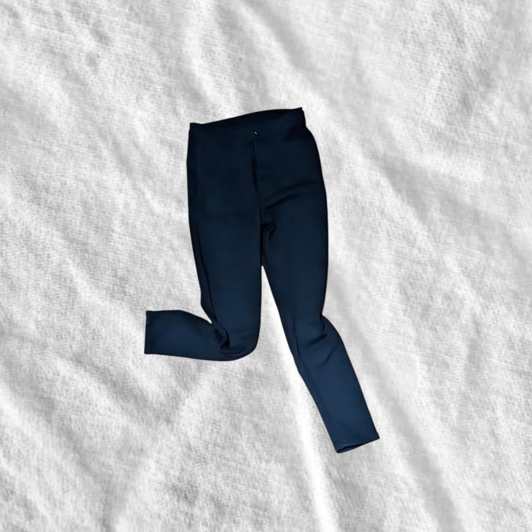 Skinny black jeans (Category: Jeans) located in Mauban. Submitted by vfashionshop. (Listing ID 1463041654, Image 1). Description: ALL ITEM ARE NEGOTIABLE!!! DIRECT MESSAGE FOR MORE DETAILS THANK YOU.😘.