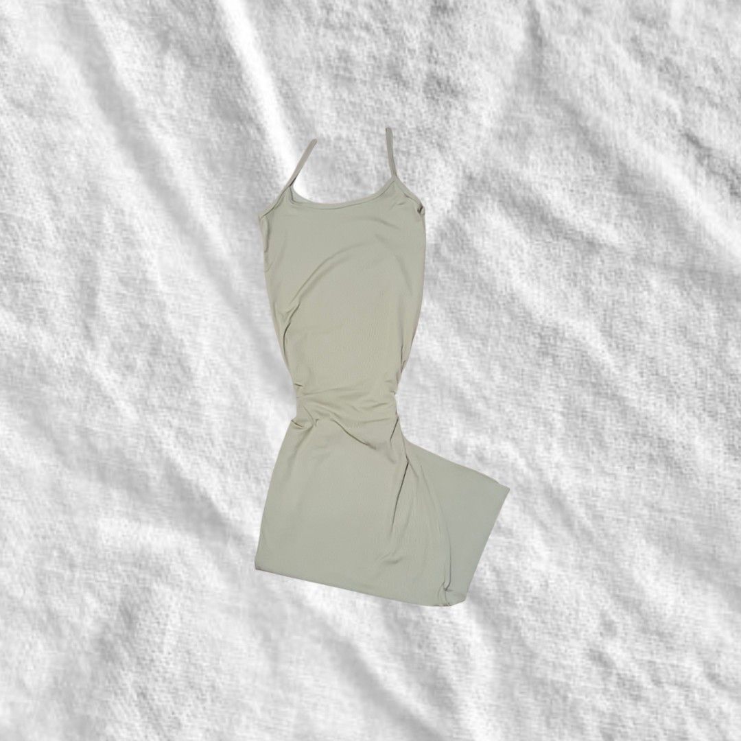 Sleeveless long dress (Category: Dresses) located in Mauban. Submitted by vfashionshop. (Listing ID 1463038581, Image 1). Description: ALL ITEM ARE NEGOTIABLE!!! DIRECT MESSAGE FOR MORE DETAILS THANK YOU.😘.