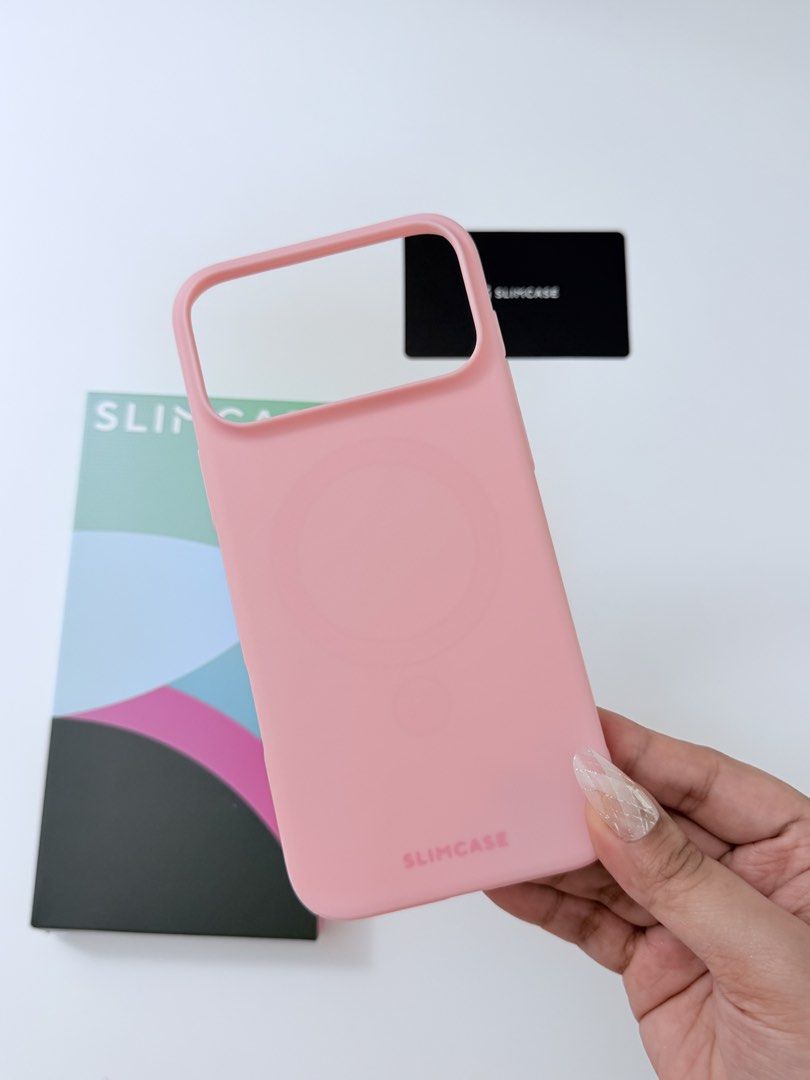 Slimcase Echo Soft Pink iPhone 17 Pro Max Phone Case (Category: Cases & Sleeves) located in Manila. Submitted by yeyouchengdu_ (Listing ID 1462890503, Image 3). Description: Brand New Complete with packaging Used for video purposes only RFS: Decluttering after filming.