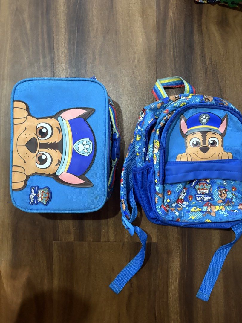 Smiggle Paw Patrol Backpack and Lunch Bag Set (Category: Babies & Kids Fashion) located in Antipolo. Submitted by cielietheunicorn (Listing ID 1462943613, Image 1). Description: Paw Patrol backpack and matching insulated lunch box set Used condition but no holes .