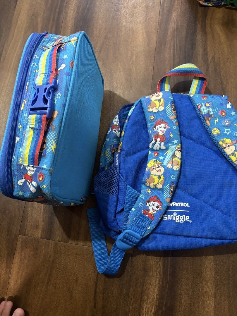 Smiggle Paw Patrol Backpack and Lunch Bag Set (Category: Babies & Kids Fashion) located in Antipolo. Submitted by cielietheunicorn (Listing ID 1462943613, Image 2). Description: Paw Patrol backpack and matching insulated lunch box set Used condition but no holes .