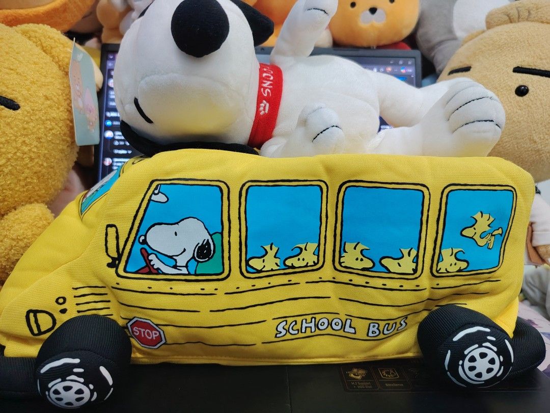 Snoopy School Bus Tissue Holder (Category: Plushies & Soft Toys) located in Pasay City. Submitted by jboxshop (Listing ID 1463086199, Image 1). Description: Cute Snoopy school bus plush with Peanuts characters. Perfect for fans, use as a cushion or decor..
