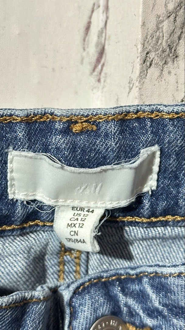 Washed Blue Wide Straight Jeans (Category: Jeans) located in Manila. Submitted by kirayychii (Listing ID 1463110913, Image 2). Description: - Original color of the jeans as washed - Girl Almighty is Vintage Blue color | Size XXL | 30-31 inch - Take both for ₱450.