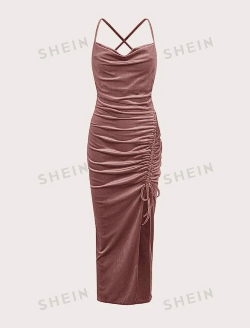 Solid Drawstring Ruched Velvet Dress (Category: Evening dresses & gowns) located in Manila. Submitted by thelabelfindsbym (Listing ID 1462943586, Image 1). Description: .