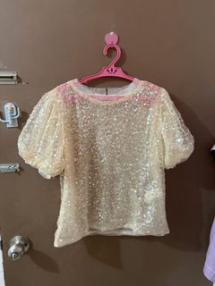 (Category: ) located in . Submitted by fabdeclutter (Listing ID 1463068455, Image 1). Description: .