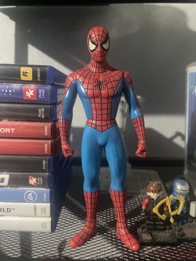 Spider man 2012 Marvel Universal Studio Japan (Category: Western Merchandise) located in Manila. Submitted by dioquinoke15546 (Listing ID 1463032158, Image 1). Description: .