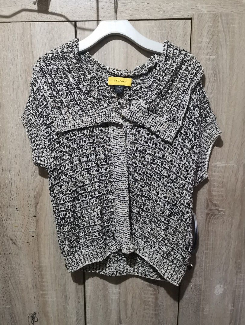 ST. JOHN KNIT sweater (Category: Coats, Jackets and Outerwear) located in San Pedro. Submitted by thriftersthrift (Listing ID 1463105251, Image 1). Description: Width(inches) :18.5 Length(inches) :20 Good condition Already wash Color rate : 10 /10 🌵ALL ITEMS ARE FROM UKAY BALE SO MANAGE YOUR EXPECTATION 🌵 ASK SELLER FOR MORE INFORMATION COLOR MAY CHANGE TRU LIGHTING.