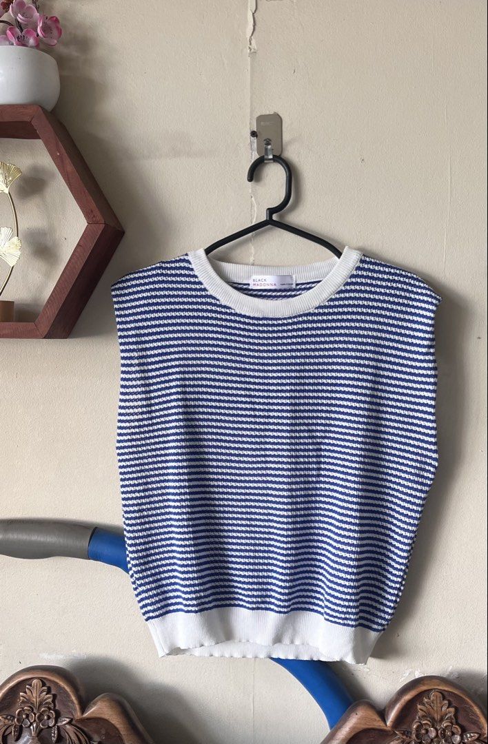 Stripe Knitted Blouse (Category: Blouses) located in Manila. Submitted by dayclutter (Listing ID 1463022153, Image 1). Description: Small-Medium Fit.