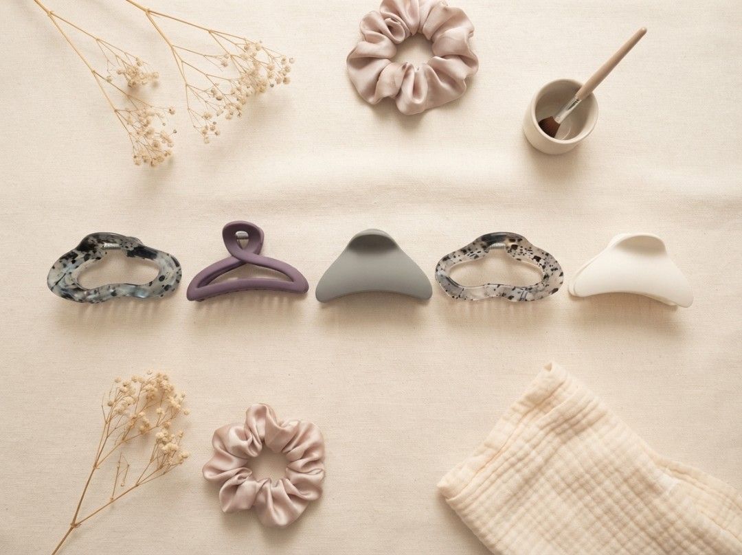 Stylish Hair Clamp (Category: Hair Accessories) located in Bocaue. Submitted by jessdcluters (Listing ID 1463092019, Image 3). Description: 100 per set (5 pcs).