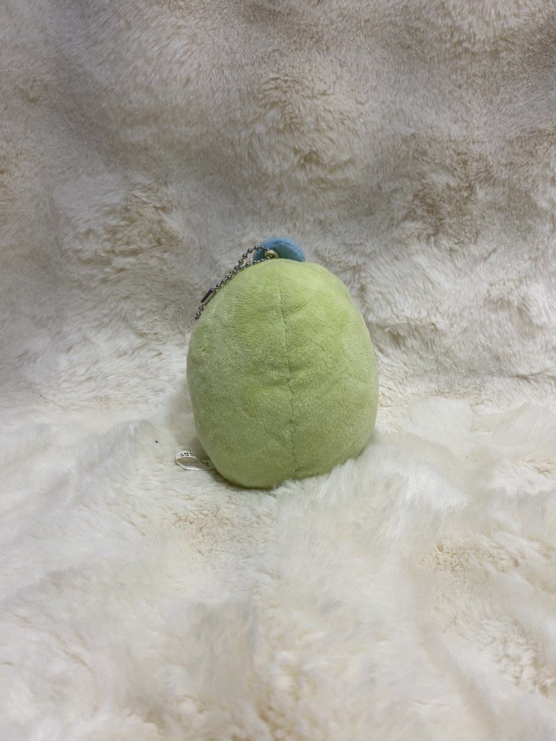 Sumikko Gurashi “Penguin?” Plush Charm Keychain (Category: Plushies & Soft Toys) located in Kalibo. Submitted by ollie_stuffshop (Listing ID 1463115775, Image 2). Description: Before you send your inquiries: ❗️Last Price is already posted ❗️Manage your expectations, WYSIWYG ❗️May need washing ❗️Dropoff is every Wednesday & Sunday - Adorable Sumikko Gurashi plush toy - Features a cute chick character - Dressed as an artist with paintbrush and pale