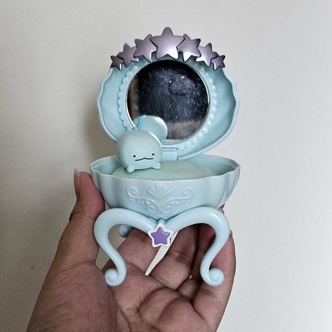Sumikko Tokage Vanity Figure (Category: Figurines & Statues) located in Manila. Submitted by cloudita (Listing ID 1463005674, Image 1). Description: .