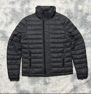 (Category: ) located in . Submitted by winterclothes.ph (Listing ID 1462891766, Image 1). Description: .