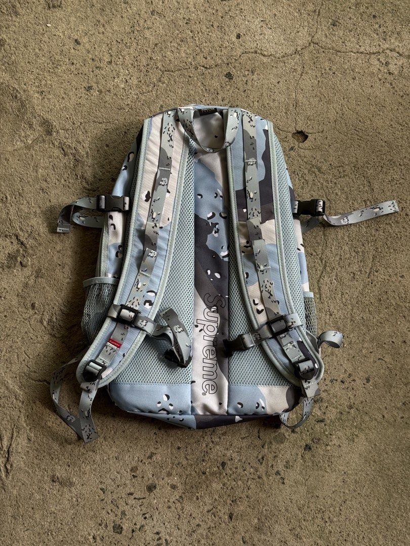 Supreme Backpack SS20 Blue Chocolate Chip (Category: Backpacks) located in Manila. Submitted by yamborghini22 (Listing ID 1462982131, Image 3). Description: Supreme Backpack SS20 Blue Chocolate Chip 3m Cordura Great Condition ₱7998.