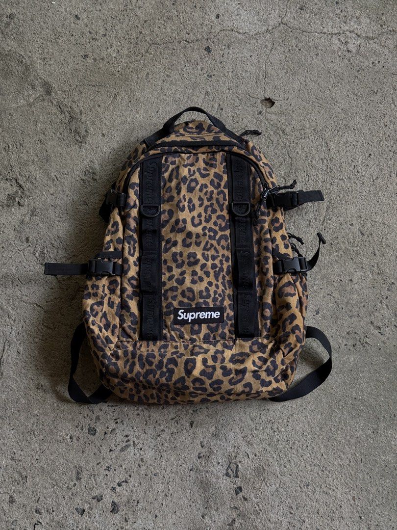 Supreme Leopard Backpack (Category: Backpacks) located in Manila. Submitted by yamborghini22 (Listing ID 1462985434, Image 1). Description: Supreme Backpack FW20 Leopard Cordura Great Condition ₱7998 .