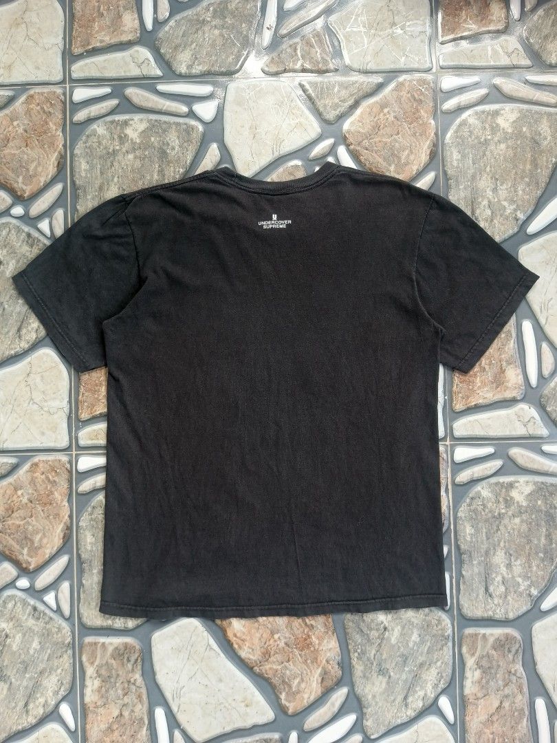 Supreme X undercover tee (Category: Activewear) located in Baggao. Submitted by thriftislife123 (Listing ID 1463037172, Image 3). Description: w:22 l:28 issue:hairlines off/legit pm for more details.