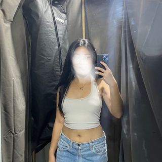 (Category: ) located in . Submitted by shop.angelbernice (Listing ID 1462919822, Image 1). Description: .