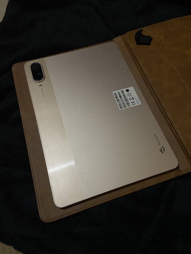 Techlife Pad Pro 12” | LTE (realme) (NEGOTIABLE) (Category: Android) located in San Jose del Monte. Submitted by christineeee21 (Listing ID 1462941496, Image 2). Description: 12” 90Hz 2.4k crystal-clear display MediaTek Helio G200 Quad stereo speakers 10000mAh massive battery/33w Fast charging 16GB*+256GB storage Seamless LTE Connectivity.