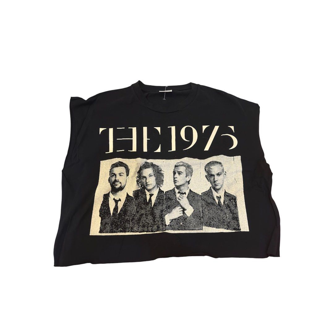 The 1975 Shirt (Category: Shirts) located in Quezon City. Submitted by brokeahhgirl (Listing ID 1463041866, Image 1). Description: No issue Never worn.