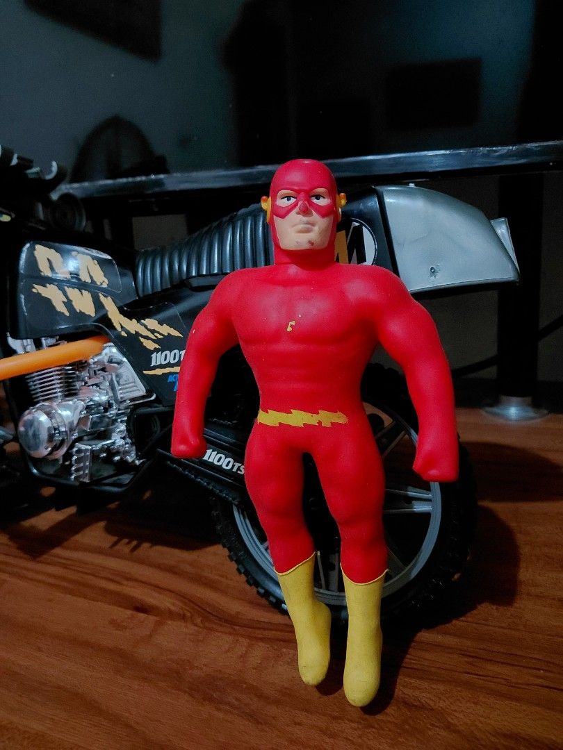 The Flash Super Stretch (Category: Action & Battle Toys) located in Cabuyao City. Submitted by rosely.jacob (Listing ID 1463020231, Image 1). Description: preloved.