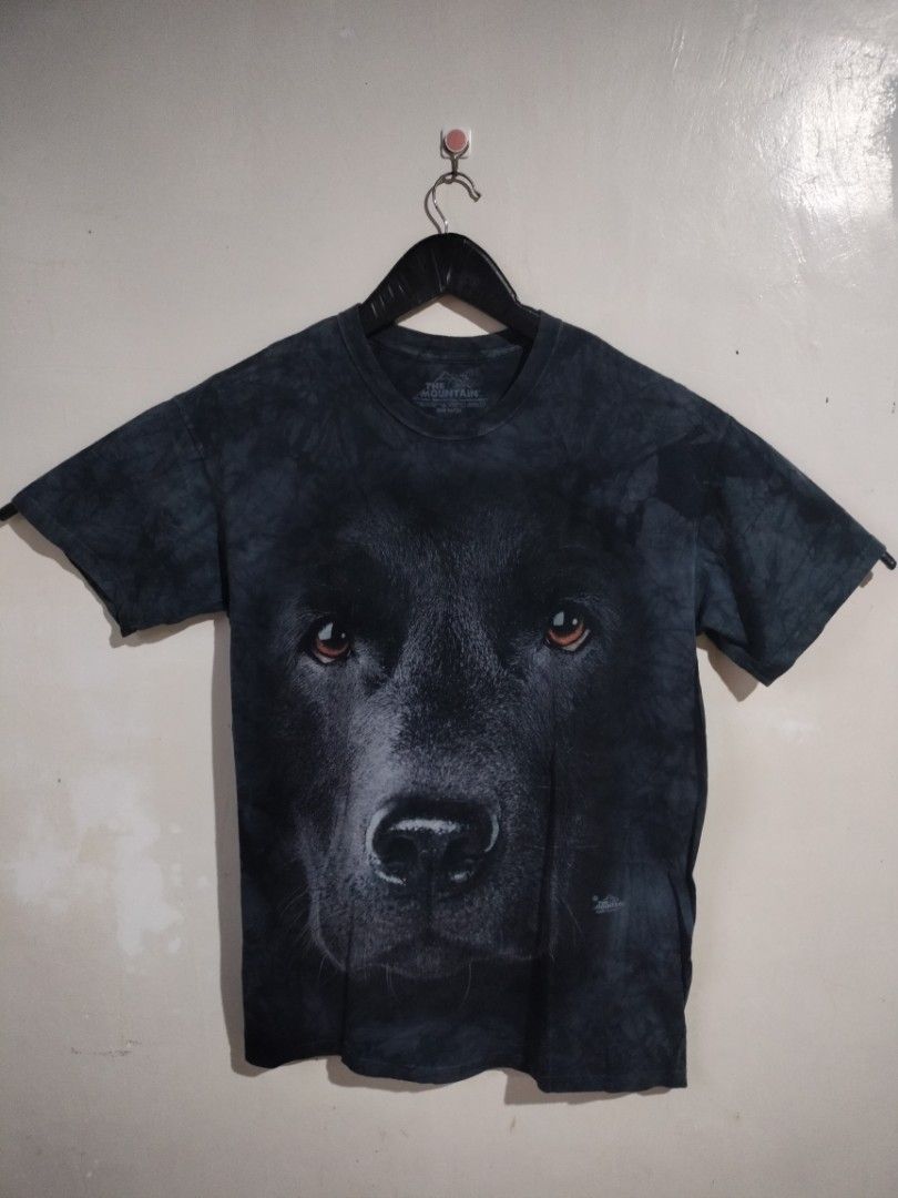THE MOUNTAIN (Category: Tshirts & Polo Shirts ) located in Calbayog City. Submitted by mr.thrifter_ph. (Listing ID 1463008358, Image 1). Description: 🏷️ THE MOUNTAIN - LARGE ( L) - Width 23 - Length 31 - Good Condition - Colorrate 9/10 - NO ISSUE.