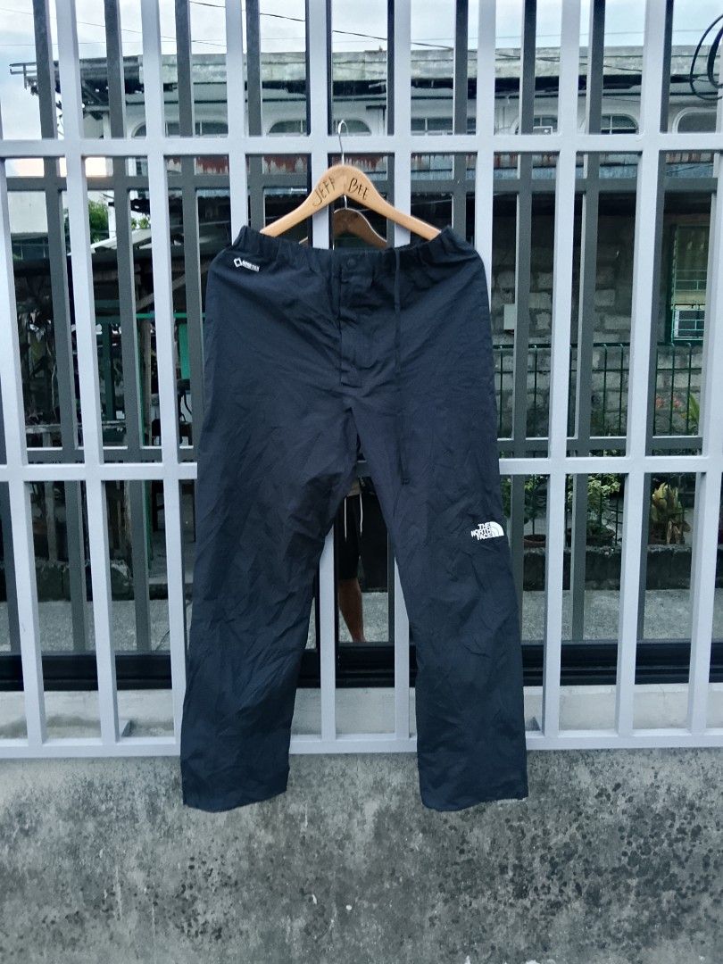 The North Face Climb Light Zip Pants GORETEX (Category: Activewear) located in Bayombong. Submitted by jeffreybee (Listing ID 1463060385, Image 1). Description: GOOD AS BRAND NEW WATER REPELANT 30-34 WAISTLINE 38.5 LENGTH 8.5 LEG OPENING.