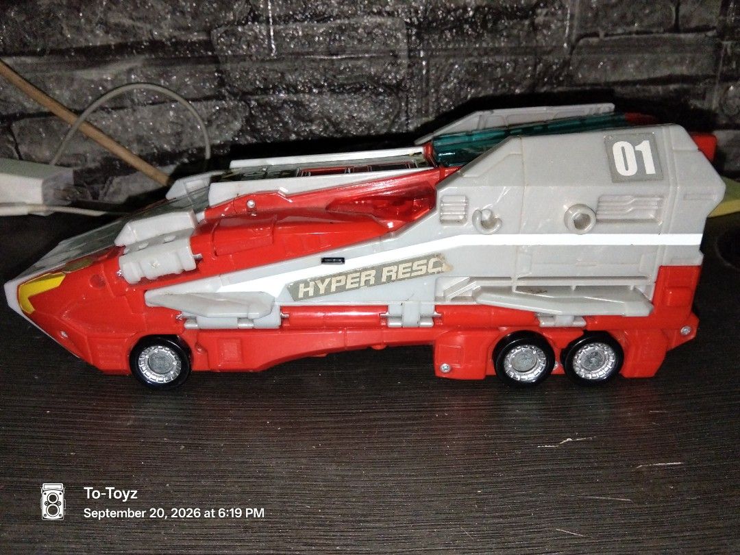 TOMICA HYPER RESCUE — AC SPOT 01 BASE (Category: Vehicle & Diecast Models) located in Manila. Submitted by totoyz_mkyby (Listing ID 1463115375, Image 2). Description: 🚁 TOMICA HYPER RESCUE — AC SPOT 01 BASE ✔️ Large mobile command carrier ✔️ Built-in launch ramp for Tomica cars ✔️ Sturdy Takara Tomy quality ✔️ Played condition ✔️ Battery operated 3x AAA - Lights & Sounds working ✔️ Some parts missing ✔️ Rare piece — hard to find! 💬 Message to r