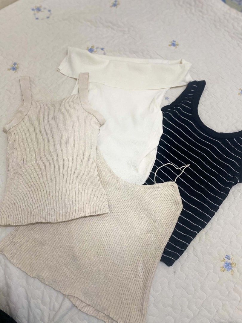 Tops (Category: Others Tops) located in Manila. Submitted by lunssss (Listing ID 1462921288, Image 3). Description: .