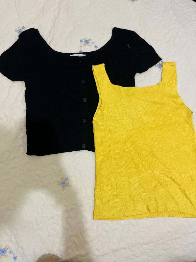 Tops (Category: Others Tops) located in Manila. Submitted by lunssss (Listing ID 1462928693, Image 3). Description: .