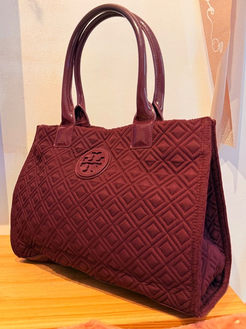 Tory Burch Ella (Category: Luxury Bags & Wallets) located in Cagayan de Oro. Submitted by rairaibags (Listing ID 1462978741, Image 2). Description: .