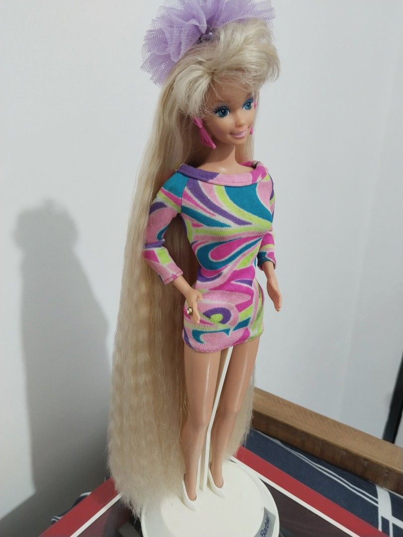Totally Hair Barbie 1992 (Category: Kids Toys) located in Magalang. Submitted by barbiedots. (Listing ID 1462916182, Image 1). Description: -missing shoes, ring - original crimp hair still intact .