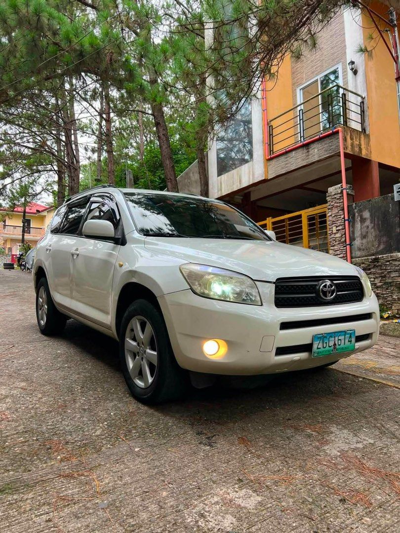 Toyota Rav4 2.4 G JDM (A) (Category: Used Cars) located in Quezon City. Submitted by rfclub (Listing ID 1462990794, Image 1). Description: 2007 RAV4 matic all original excellent condition registered.