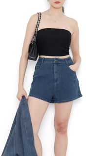 (Category: ) located in . Submitted by chxrries (Listing ID 1463091665, Image 1). Description: .