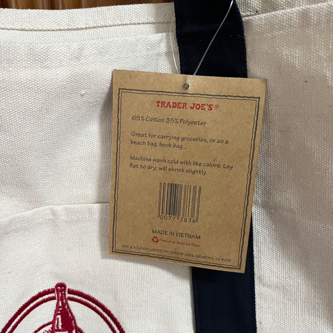 Trader Joe's Canvas Tote Bag (Large) (Category: Tote Bags) located in Santa Rosa. Submitted by blousa.ph (Listing ID 1463021729, Image 3). Description: Trader Joe's Canvas Tote Bag (Large) Color: Dark Blue Bought from Boston, USA 📍 Santa Rosa City, Laguna (On-Hand) 🛵 Ship via J&T, LBC, or Lalamove (SF shouldered by the buyer) 🏷️ Price is still negotiable :).