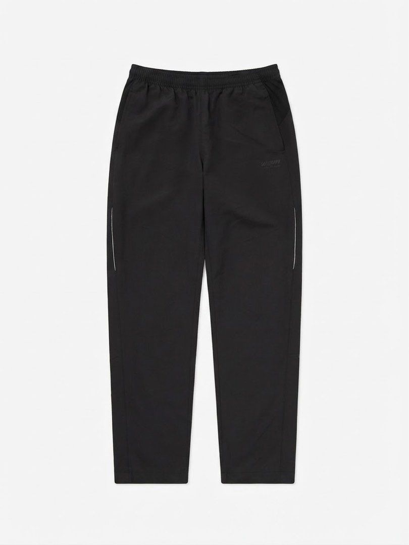 Training Pants (Kategori: Bawahan) berada di Batam. Dikirim oleh bilgett_stuff (ID iklan 1462963708, Gambar 1). Deskripsi: ⚜️SIZE:M-L 🚨PxL? ASK DM❗️ 📞 WA: 0895-3597-45037 📩 DM IG: @bilgett_stuff #fyp #bilgett_stuff #forsale #foryou #SecondBerkualitas.