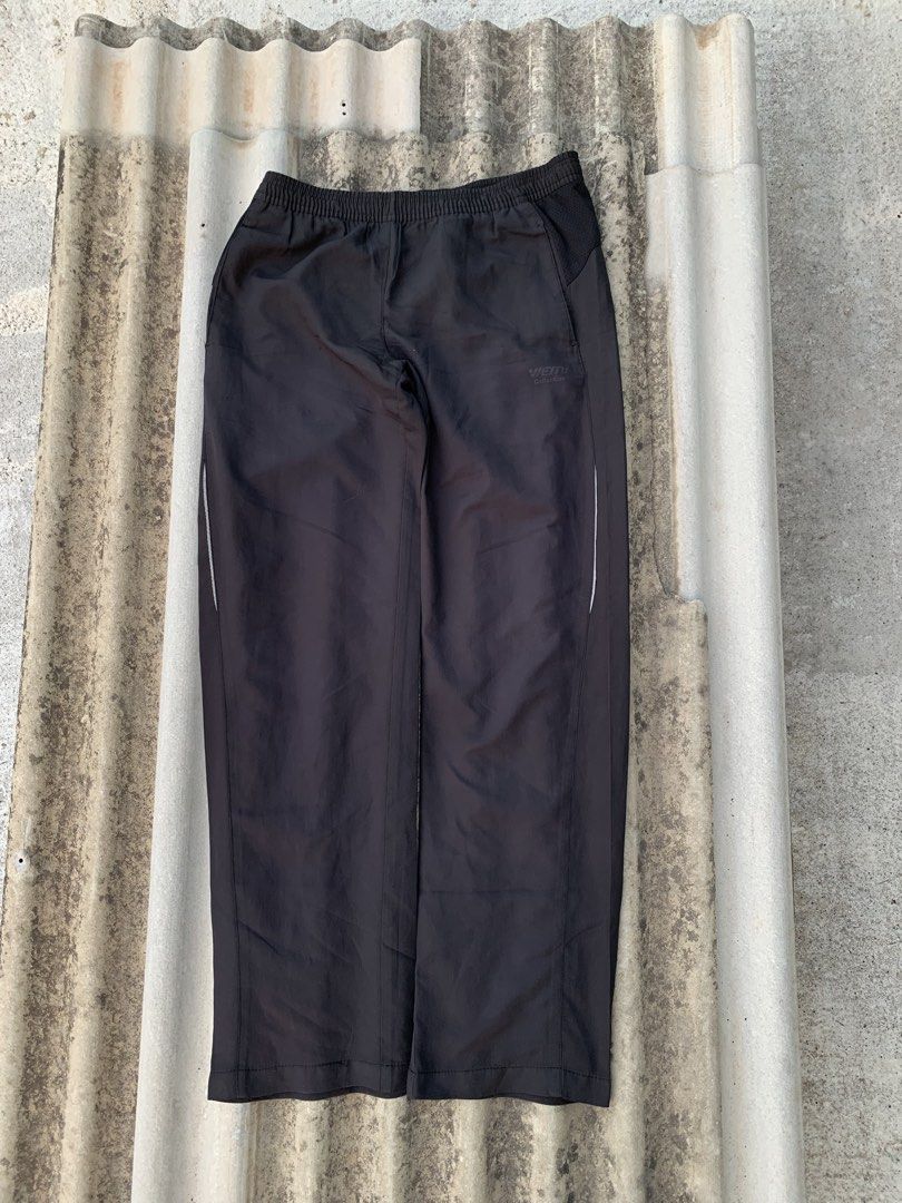 Training Pants (Kategori: Bawahan) berada di Batam. Dikirim oleh bilgett_stuff (ID iklan 1462963708, Gambar 2). Deskripsi: ⚜️SIZE:M-L 🚨PxL? ASK DM❗️ 📞 WA: 0895-3597-45037 📩 DM IG: @bilgett_stuff #fyp #bilgett_stuff #forsale #foryou #SecondBerkualitas.