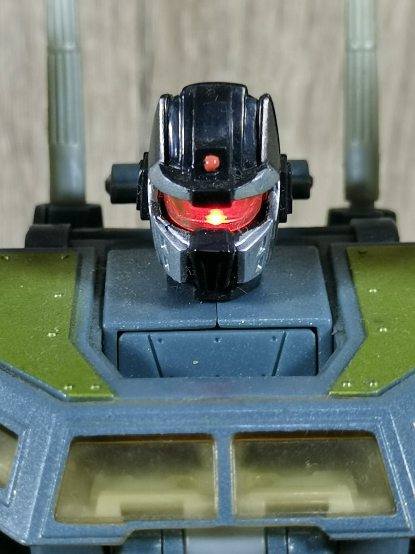 TRANSFORMERS UNIVERSE ONSLAUGHT (Category: Action & Battle Toys) located in Angeles City. Submitted by swodahs (Listing ID 1462955984, Image 3). Description: UGALIING MAGBASA SURE BUYERS ONLY WAG NA MAG INQUIRE PAG DI SURE O DI MAG REREPLY WYSWYG NO MORE ASKING FOR PICTURES YAN NA NASA POST! Negotiable for sure buyers RFS: Need funds Payment : GCash Shipping : LBC Location : Angeles .