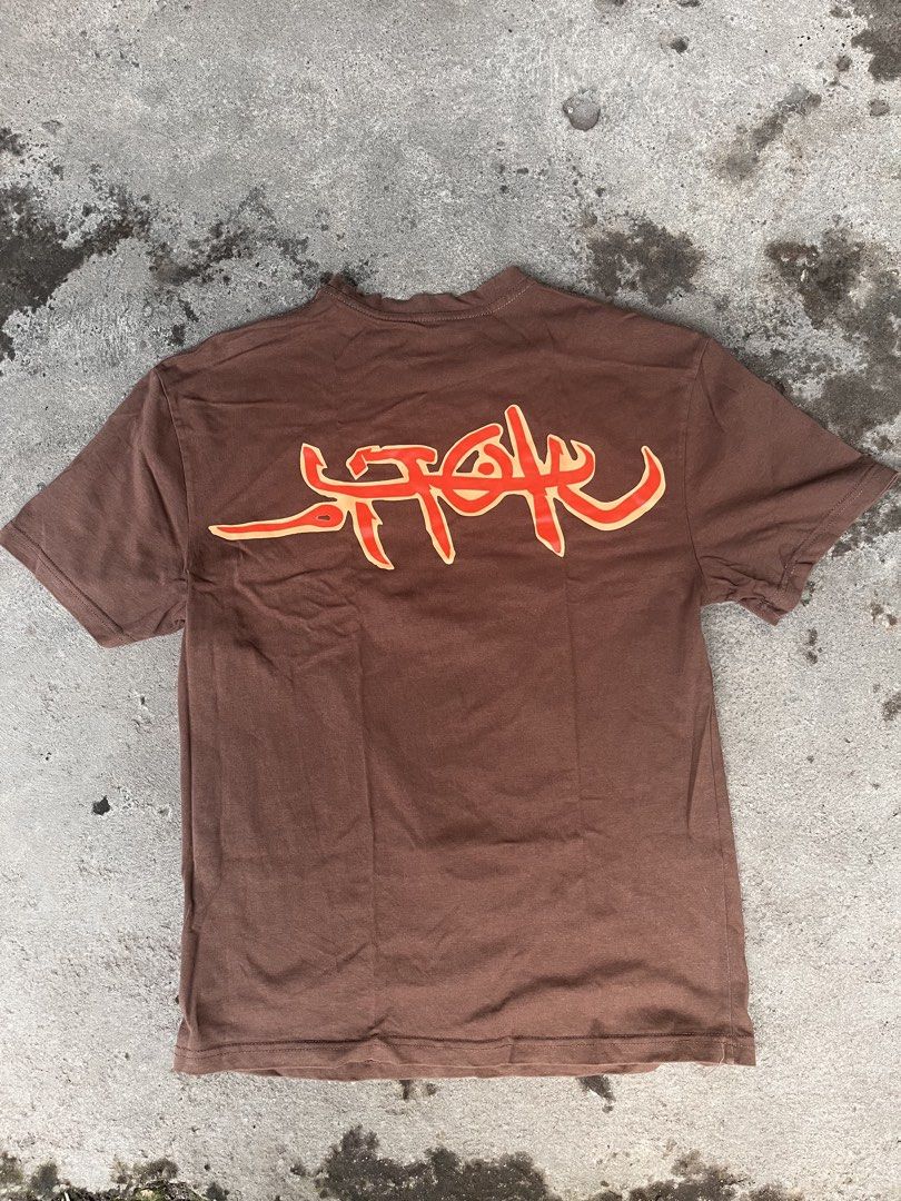 Travis Scott Utopia (Category: Activewear) located in Manila. Submitted by thrasher315 (Listing ID 1462971397, Image 2). Description: Slightly used 26x21 Color may vary due to lighting .