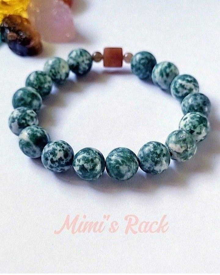 TREE AGATE NATURAL STONE BRACELET (Category: Bracelets) located in Taguig. Submitted by mimisrack (Listing ID 1463001582, Image 3). Description: 💚Nature-inspired grounding bracelet symbolizing growth and inner stability -Tree Agate represents growth, abundance, and deep connection to nature -Encourages patience, stability, and steady progress -Soft green-and-white patterns reflect harmony and balance -Promotes emotional grounding and calm decisi